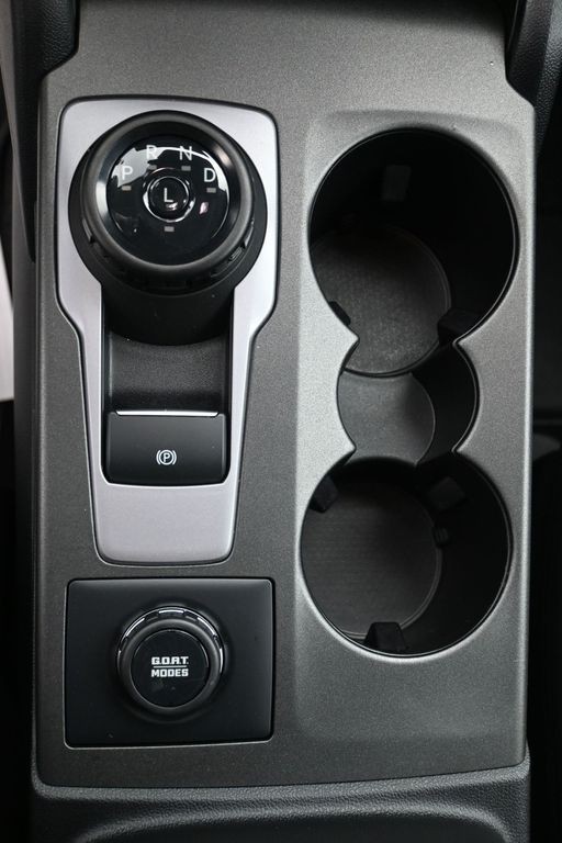 Ford Bronco Sport Vehicle Full-screen Gallery Image 19