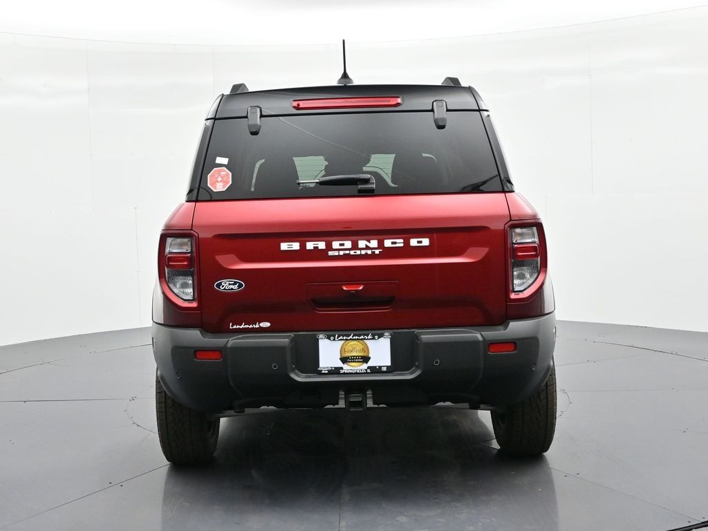 Ford Bronco Sport Vehicle Full-screen Gallery Image 7