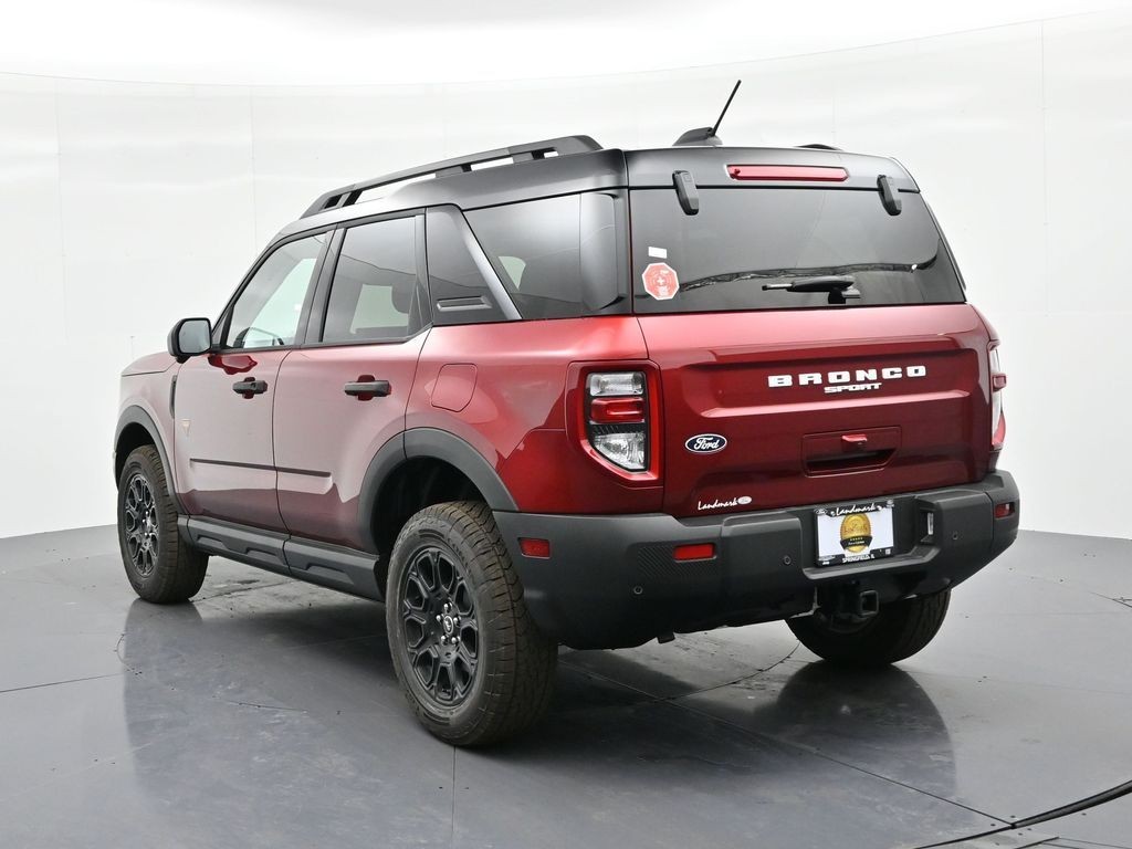 Ford Bronco Sport Vehicle Full-screen Gallery Image 8