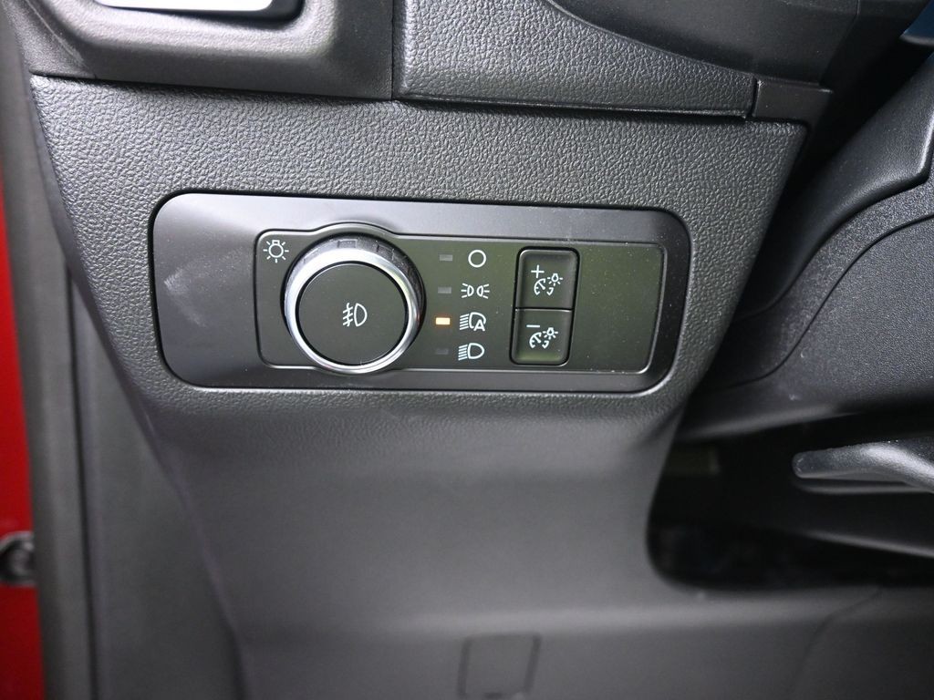 Ford Bronco Sport Vehicle Full-screen Gallery Image 12