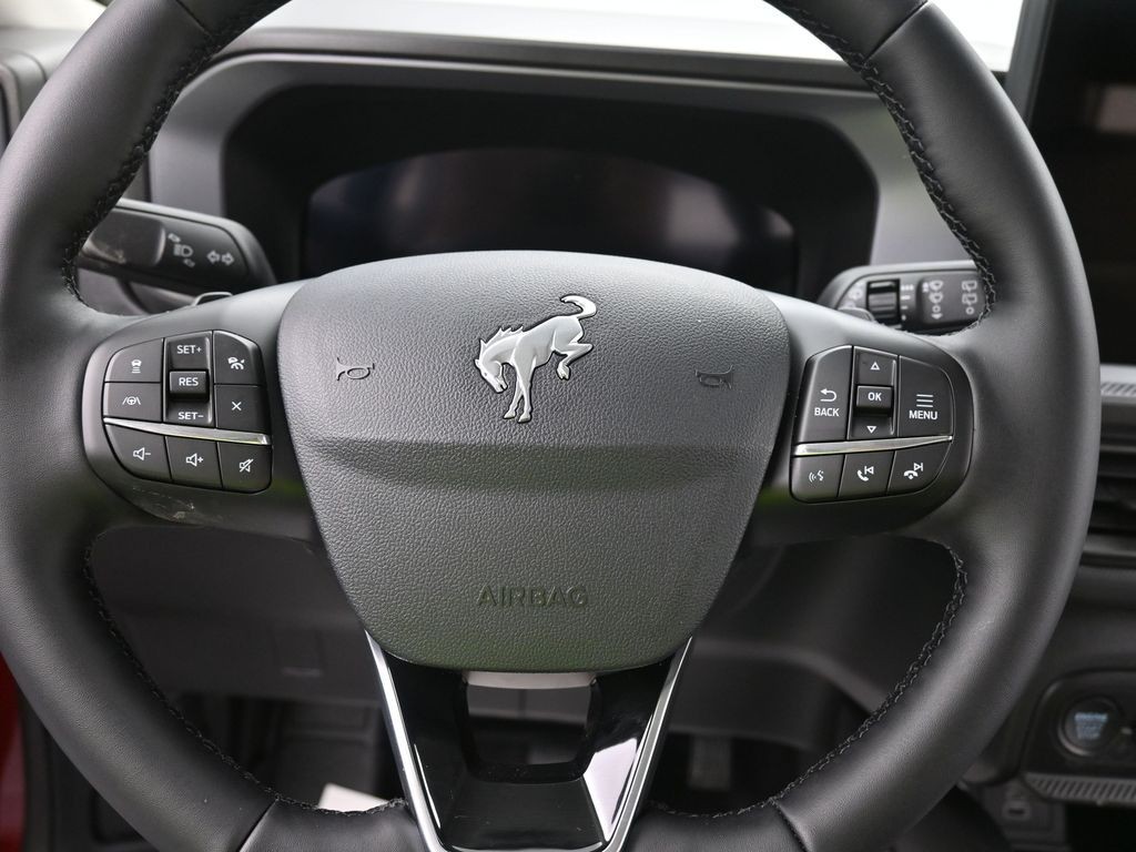 Ford Bronco Sport Vehicle Full-screen Gallery Image 16