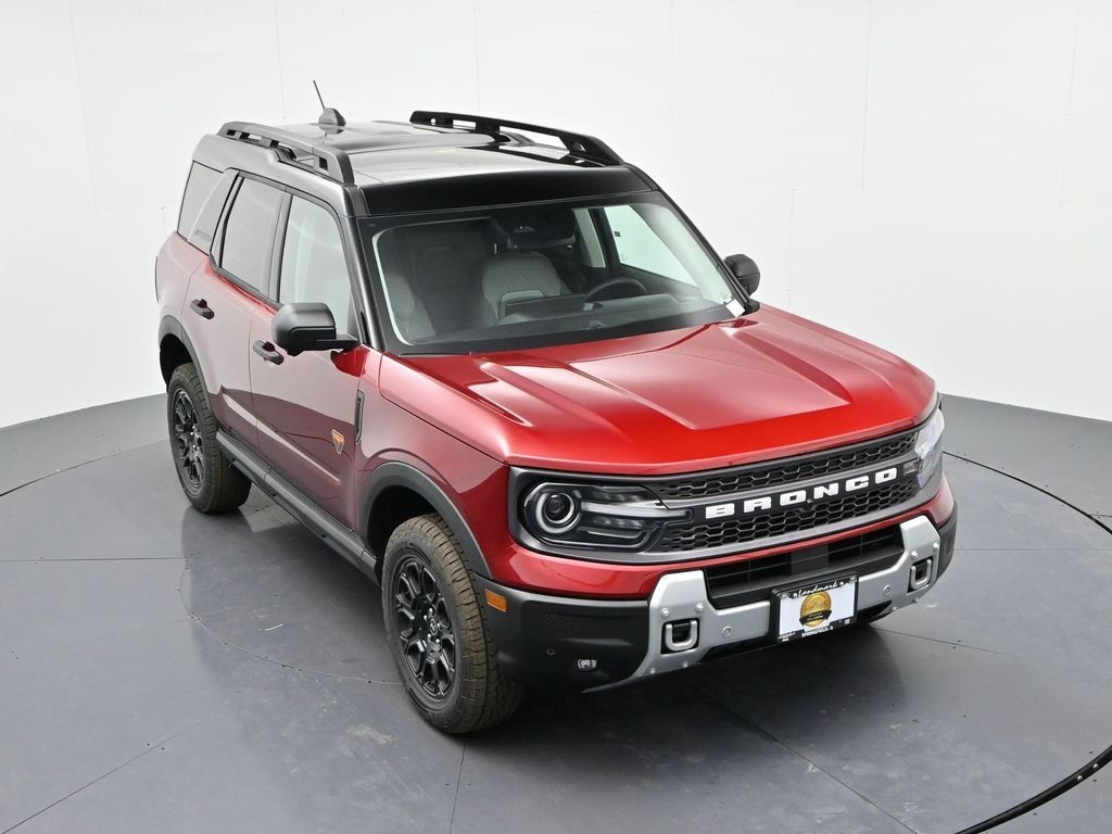 Ford Bronco Sport Vehicle Full-screen Gallery Image 18