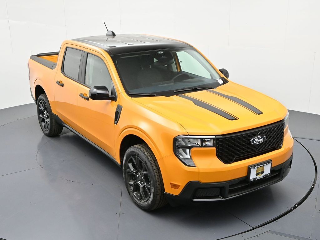 Ford Maverick Vehicle Full-screen Gallery Image 26