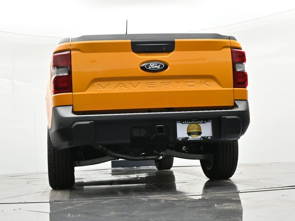 Ford Maverick Vehicle Full-screen Gallery Image 31