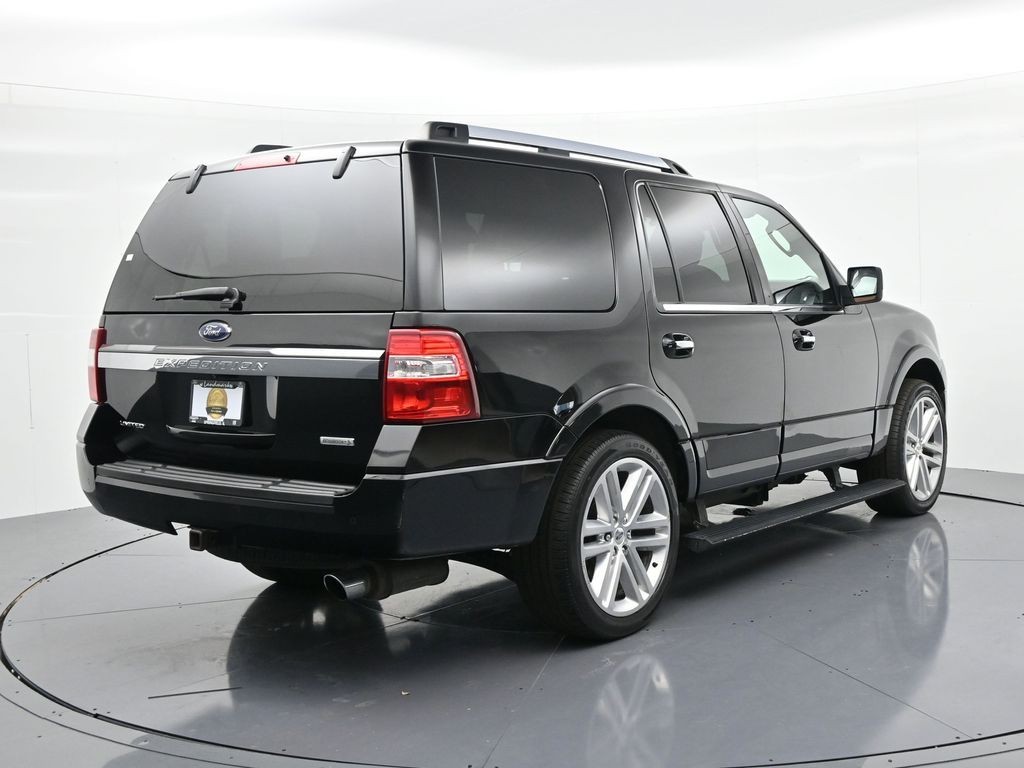 Ford Expedition Vehicle Full-screen Gallery Image 6
