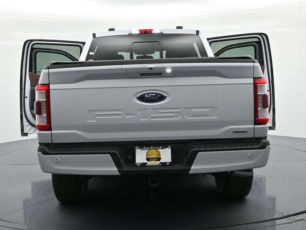 Ford F-150 Vehicle Full-screen Gallery Image 29