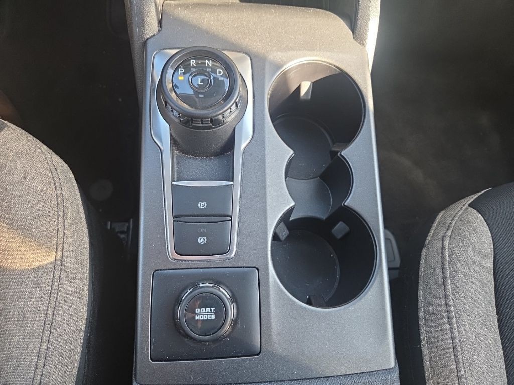 Ford Bronco Sport Vehicle Full-screen Gallery Image 15