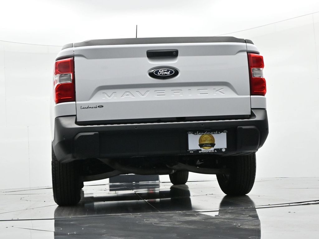 Ford Maverick Vehicle Full-screen Gallery Image 22