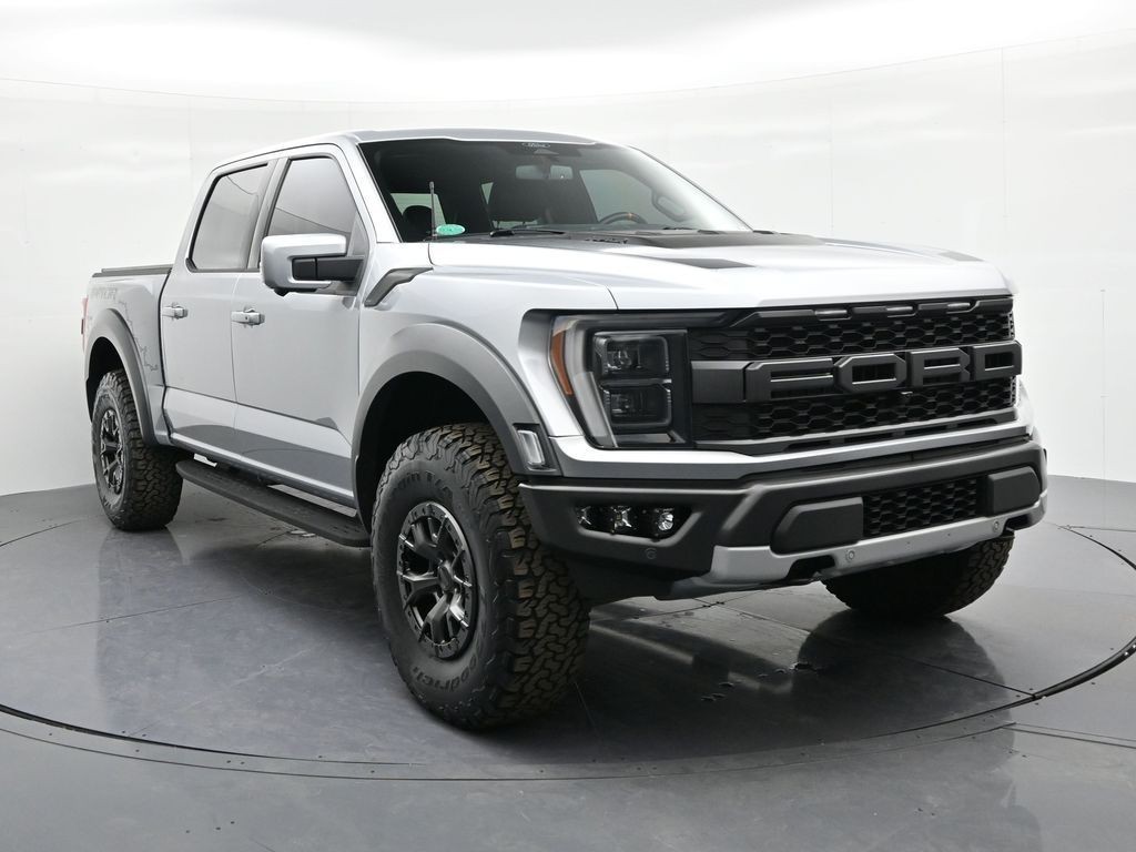 Ford F-150 Vehicle Full-screen Gallery Image 4