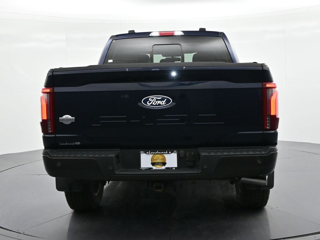 Ford F-150 Vehicle Full-screen Gallery Image 7
