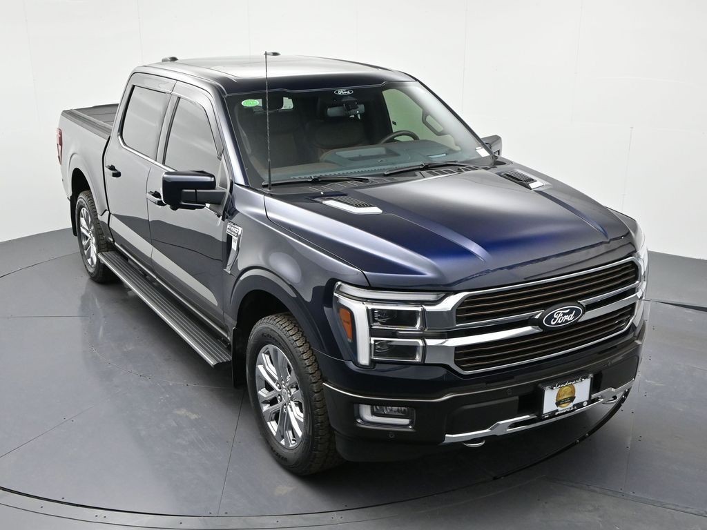 Ford F-150 Vehicle Full-screen Gallery Image 18