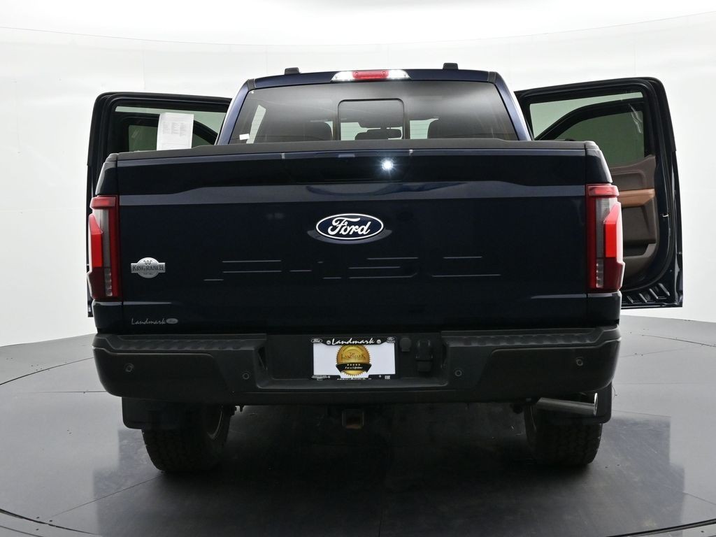 Ford F-150 Vehicle Full-screen Gallery Image 29