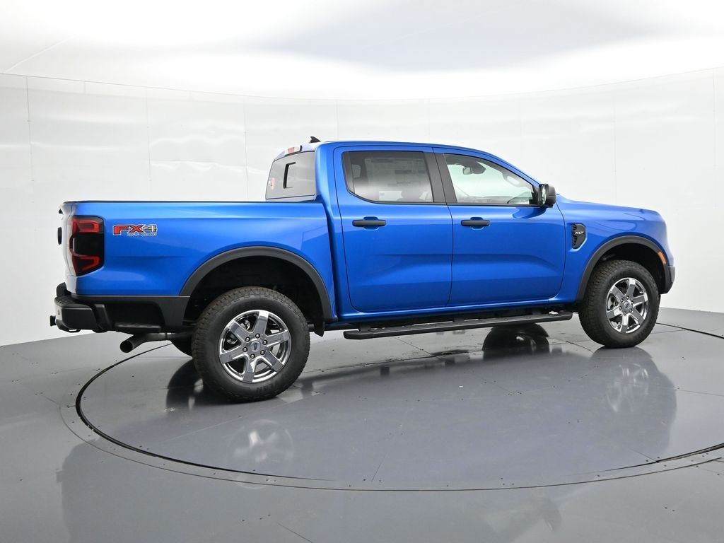 Ford Ranger Vehicle Full-screen Gallery Image 3