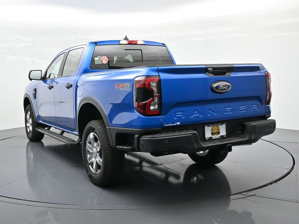 Ford Ranger Vehicle Full-screen Gallery Image 5