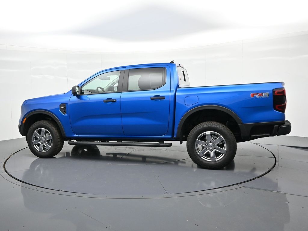 Ford Ranger Vehicle Full-screen Gallery Image 6