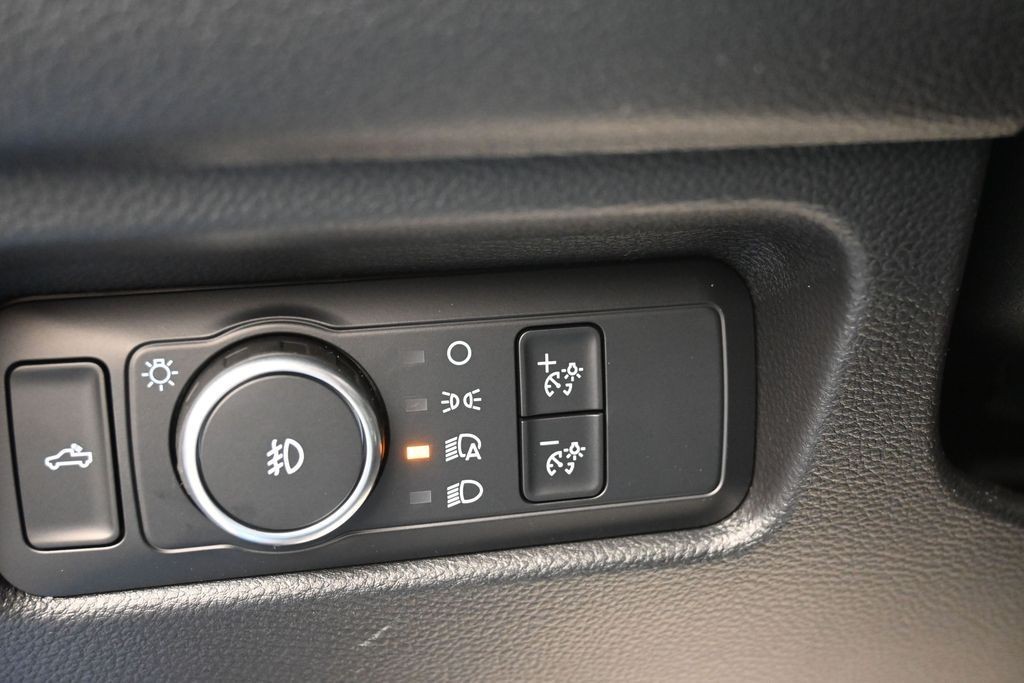 Ford Ranger Vehicle Full-screen Gallery Image 20