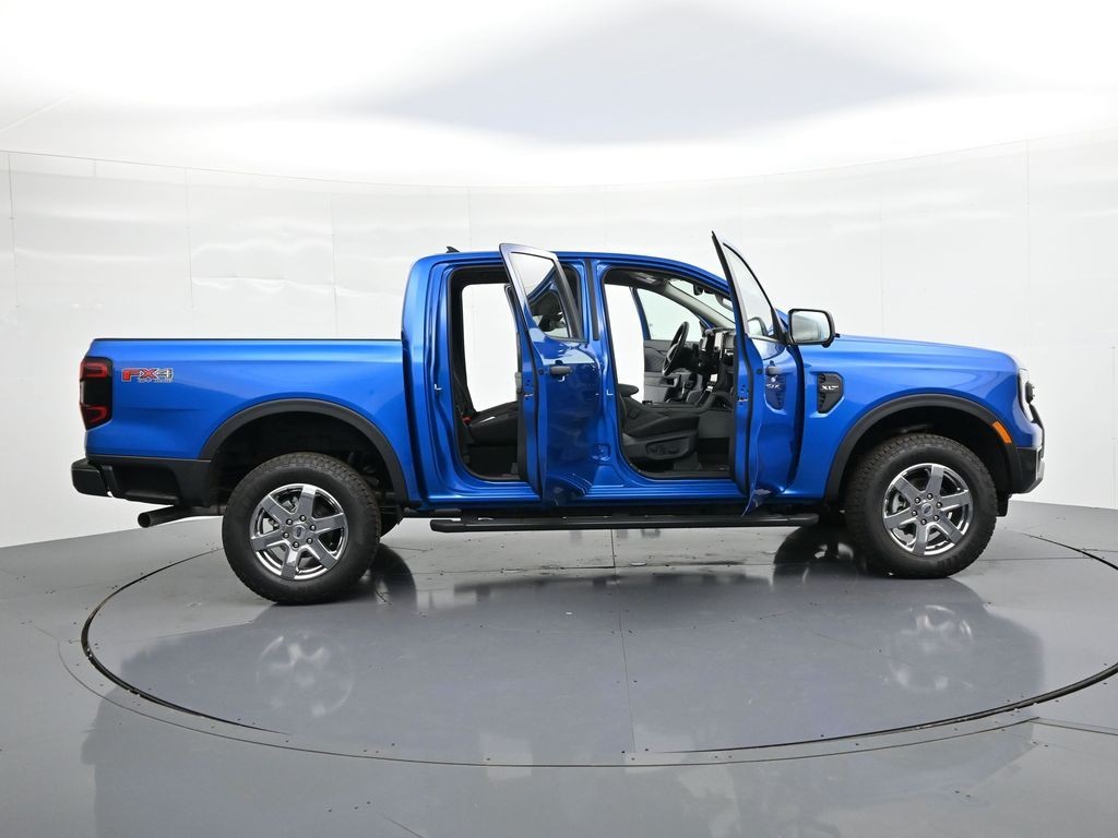 Ford Ranger Vehicle Full-screen Gallery Image 30