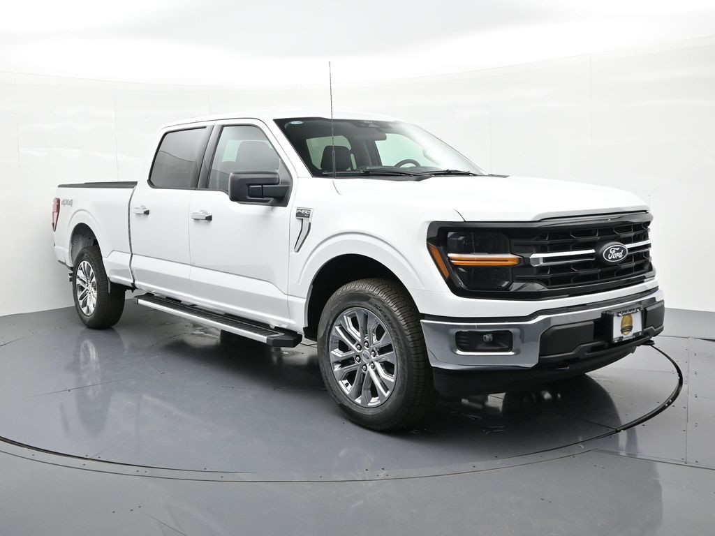 Ford F-150 Vehicle Full-screen Gallery Image 4