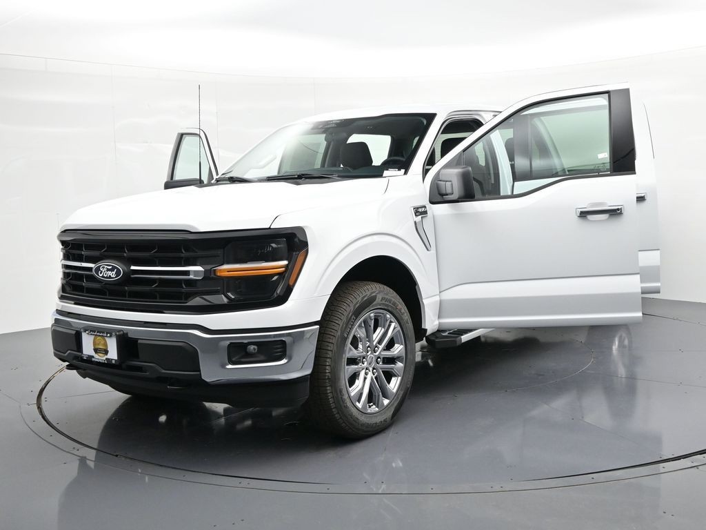 Ford F-150 Vehicle Full-screen Gallery Image 33
