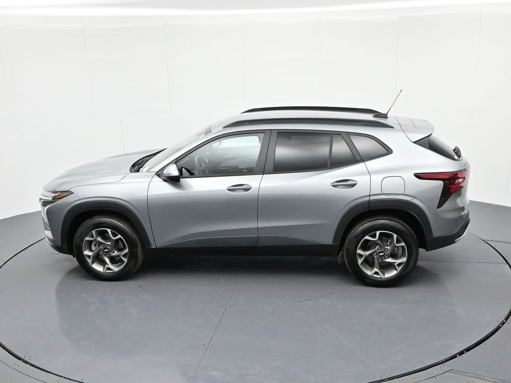 Chevrolet Trax Vehicle Full-screen Gallery Image 20