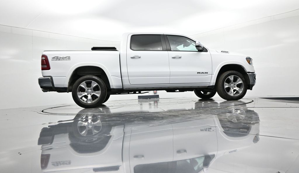 Ram 1500 Vehicle Full-screen Gallery Image 26