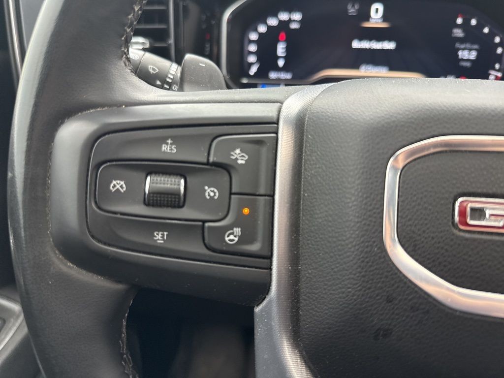 GMC Sierra 1500 Vehicle Full-screen Gallery Image 17