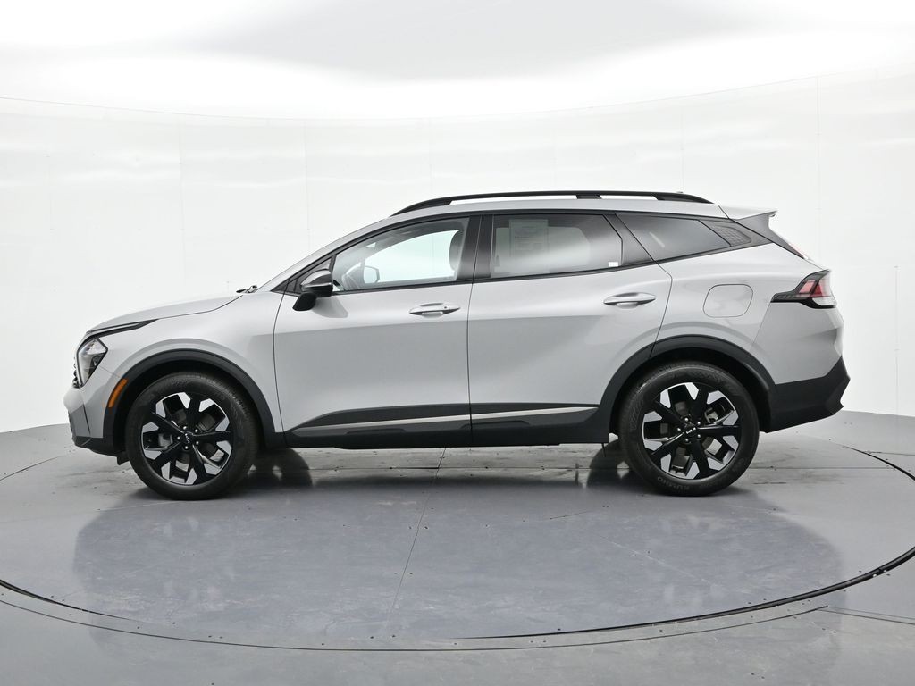 Kia Sportage Vehicle Full-screen Gallery Image 9