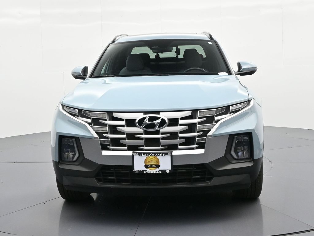 Hyundai Santa Cruz Vehicle Full-screen Gallery Image 3