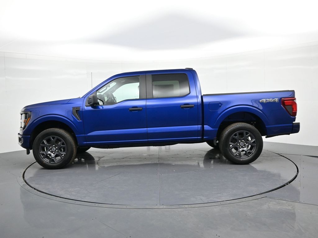 Ford F-150 Vehicle Full-screen Gallery Image 9