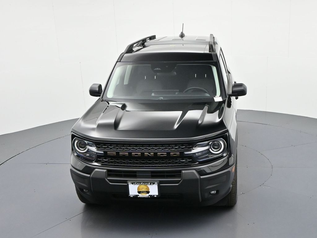 Ford Bronco Sport Vehicle Full-screen Gallery Image 18