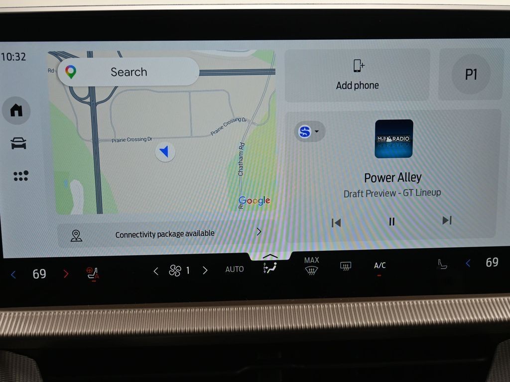 Ford Explorer Vehicle Full-screen Gallery Image 11