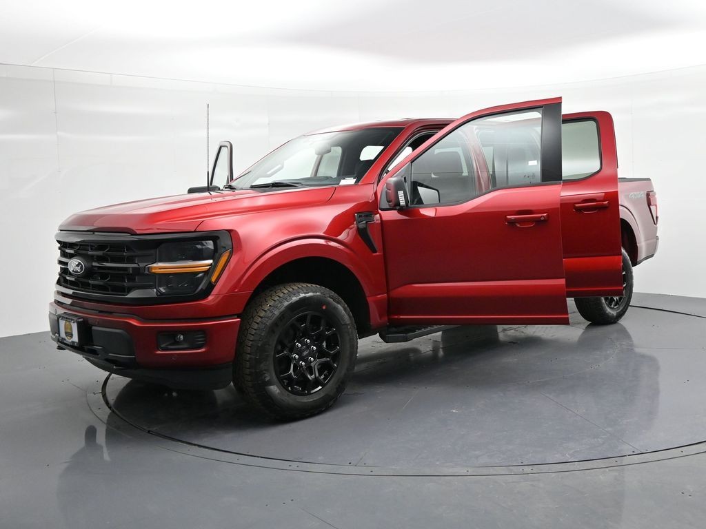 Ford F-150 Vehicle Full-screen Gallery Image 30