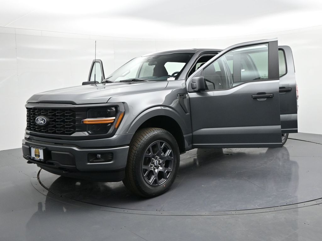 Ford F-150 Vehicle Full-screen Gallery Image 30