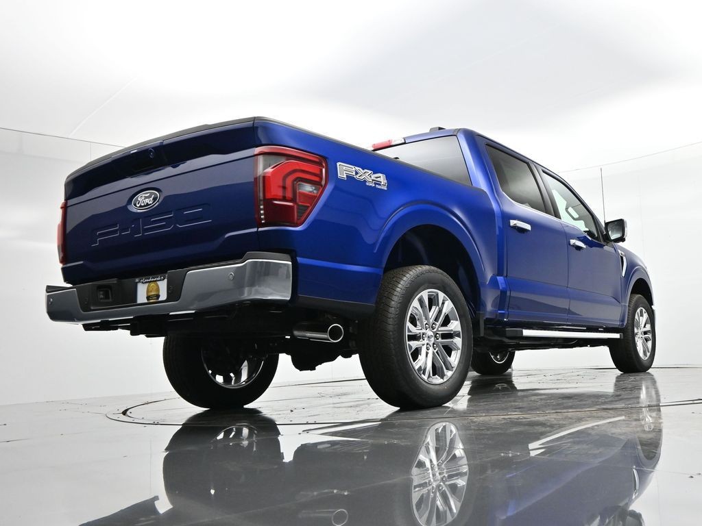 Ford F-150 Vehicle Full-screen Gallery Image 32