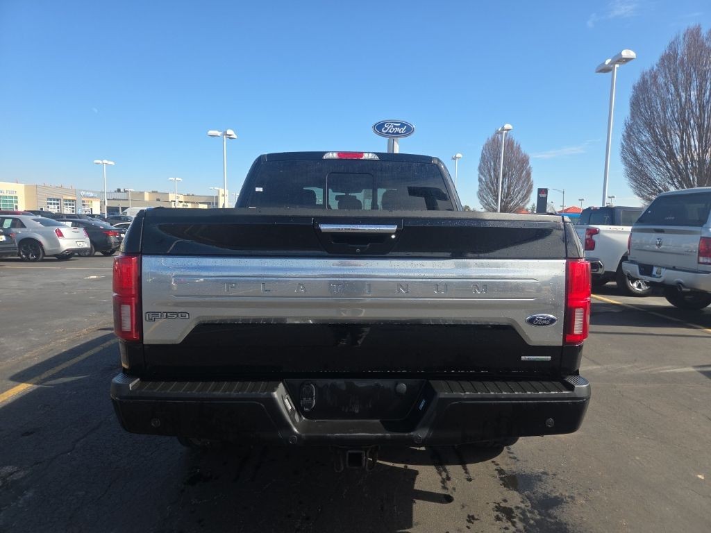 Ford F-150 Vehicle Full-screen Gallery Image 6