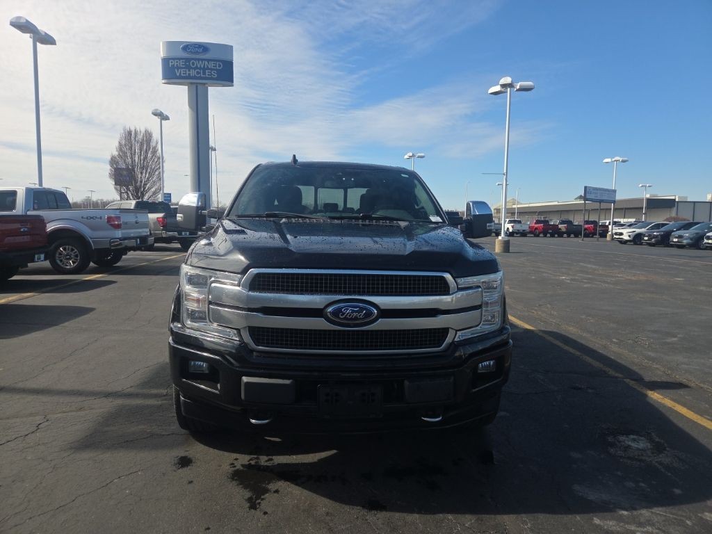 Ford F-150 Vehicle Full-screen Gallery Image 9