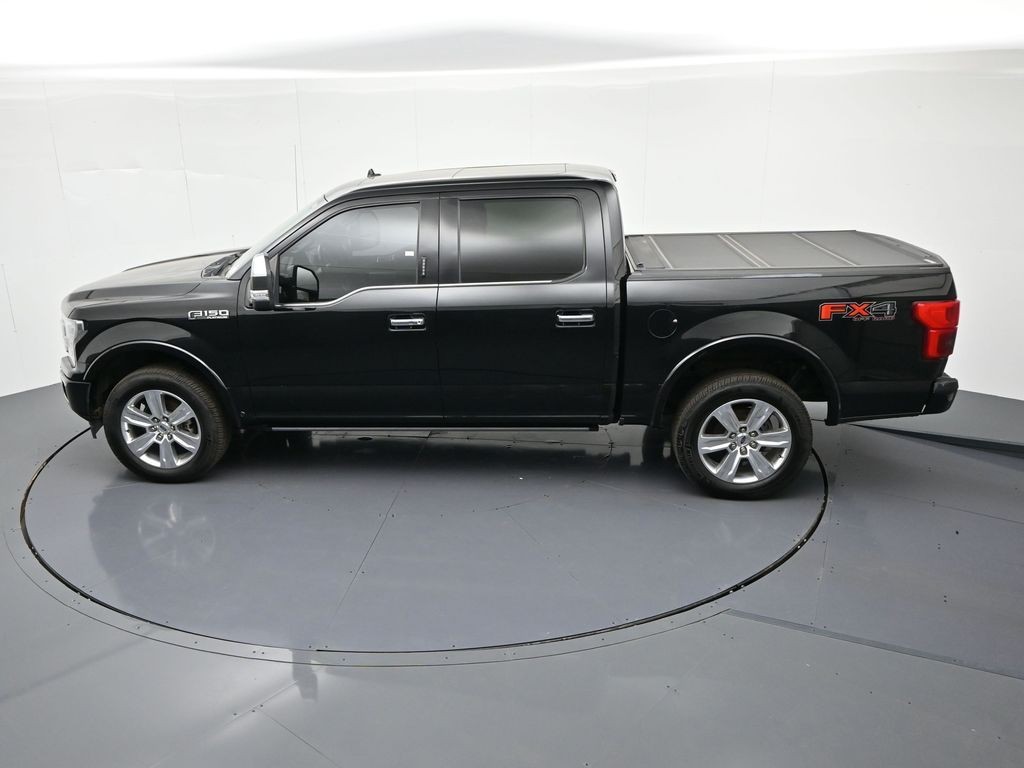 Ford F-150 Vehicle Full-screen Gallery Image 32