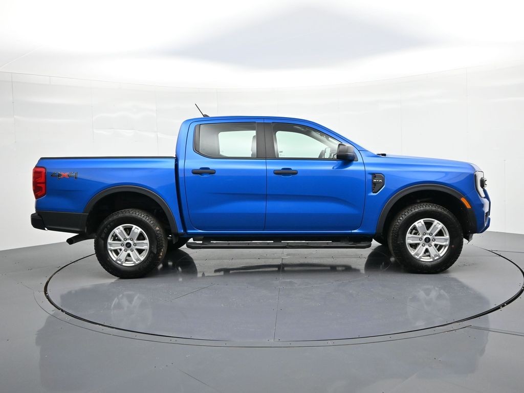 Ford Ranger Vehicle Full-screen Gallery Image 5
