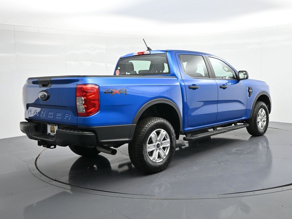Ford Ranger Vehicle Full-screen Gallery Image 6