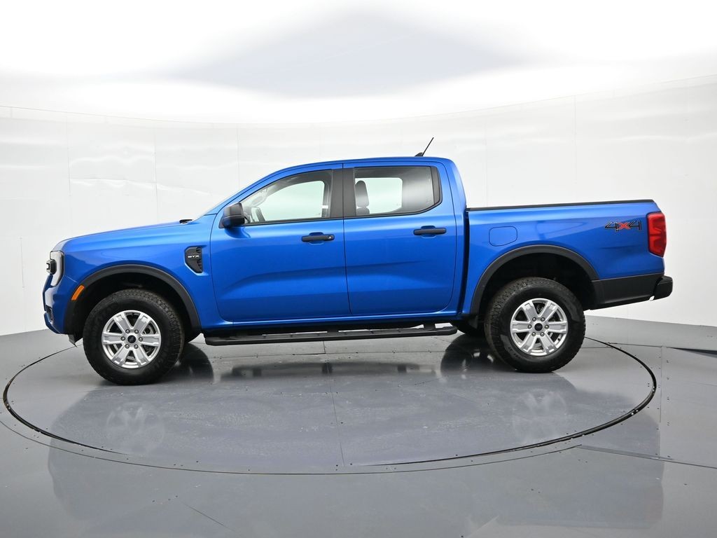 Ford Ranger Vehicle Full-screen Gallery Image 9