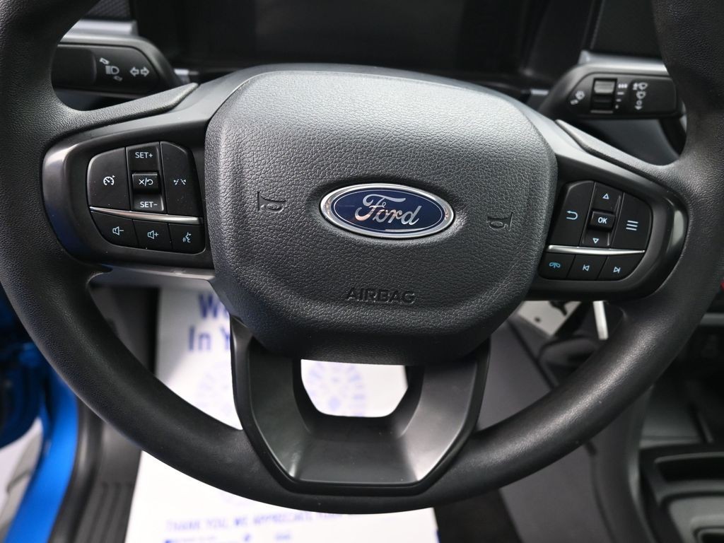Ford Ranger Vehicle Full-screen Gallery Image 15