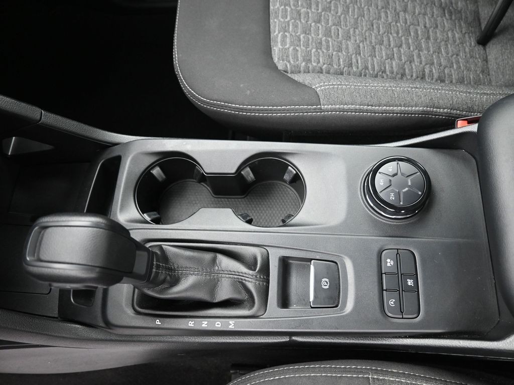 Ford Ranger Vehicle Full-screen Gallery Image 16