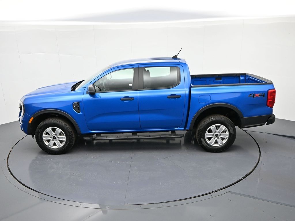 Ford Ranger Vehicle Full-screen Gallery Image 23