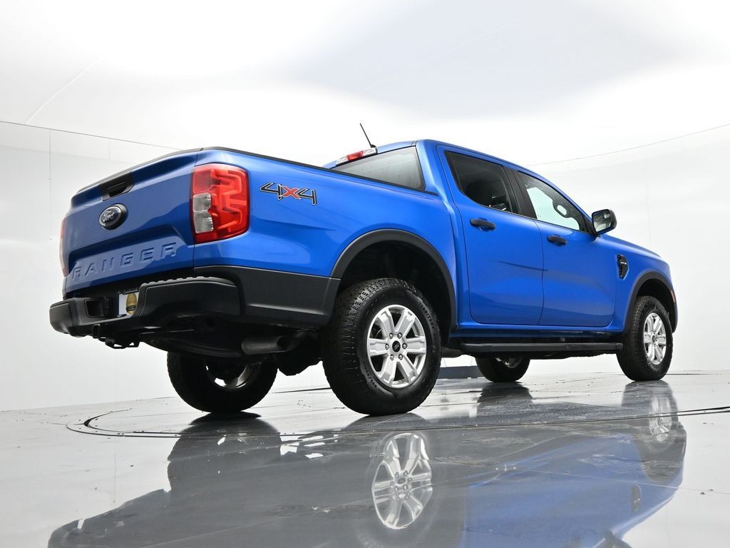 Ford Ranger Vehicle Full-screen Gallery Image 26