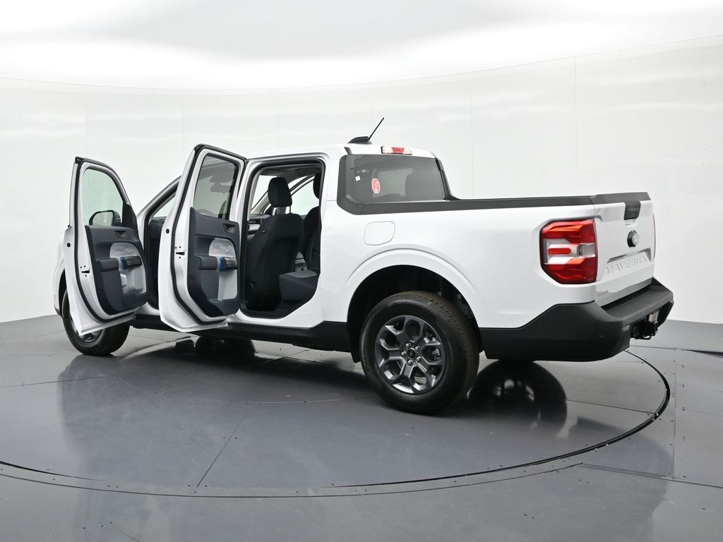 Ford Maverick Vehicle Full-screen Gallery Image 26