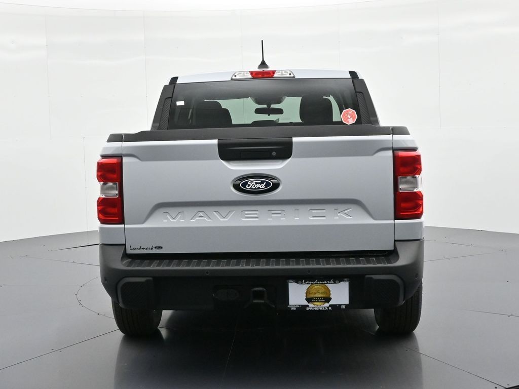 Ford Maverick Vehicle Full-screen Gallery Image 7