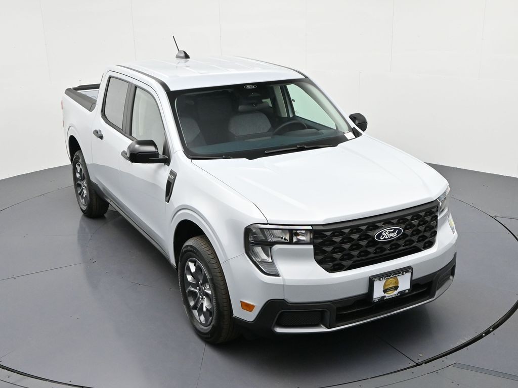 Ford Maverick Vehicle Full-screen Gallery Image 17