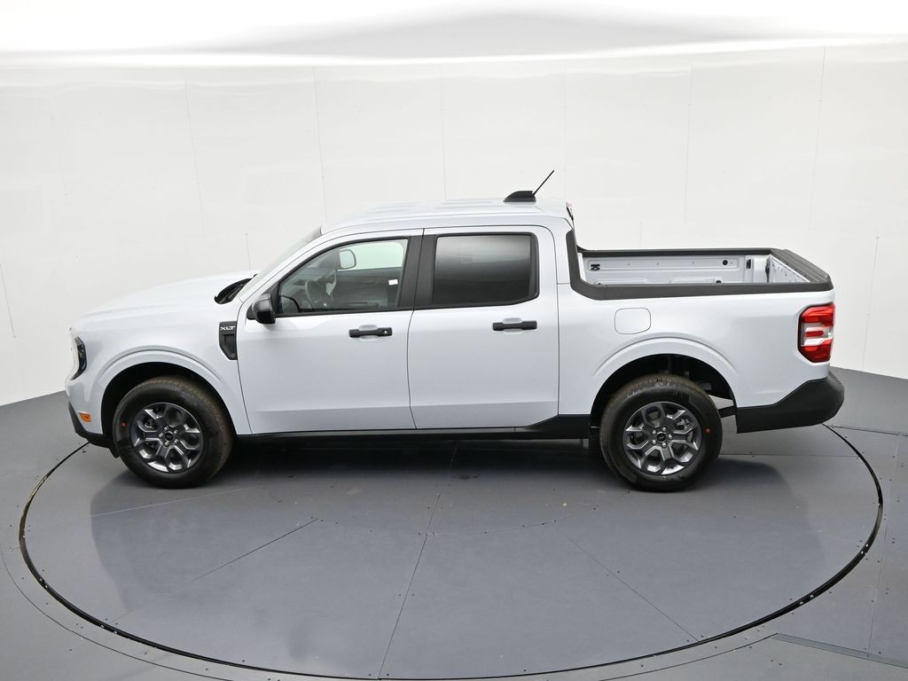 Ford Maverick Vehicle Full-screen Gallery Image 20