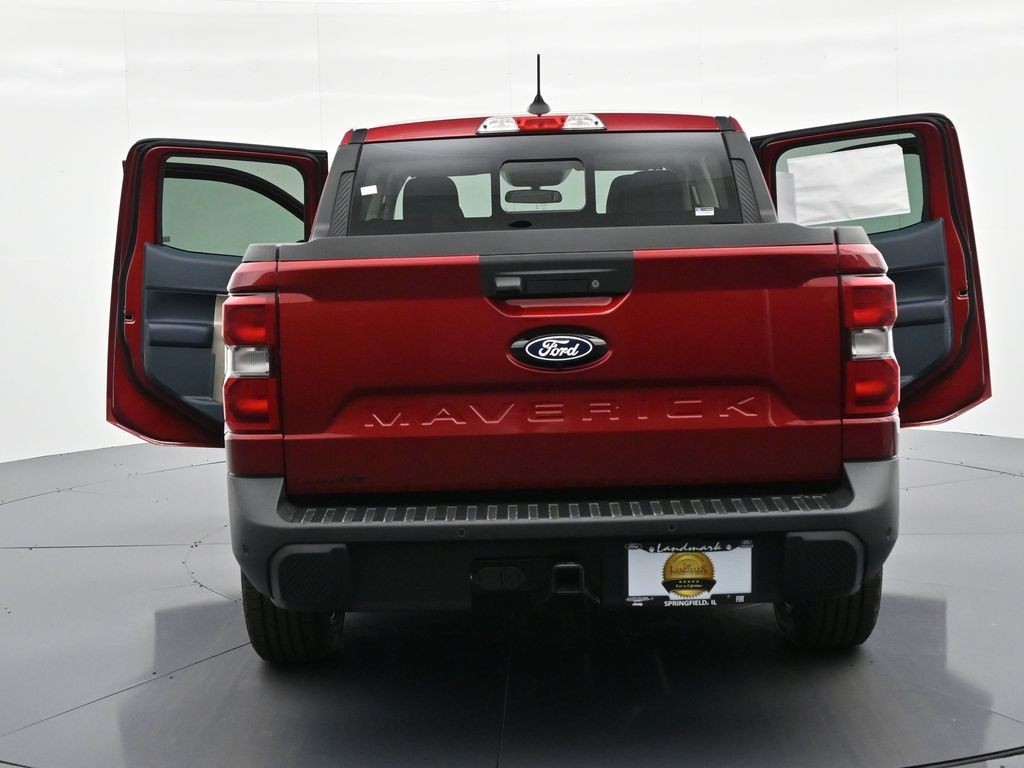 Ford Maverick Vehicle Full-screen Gallery Image 29