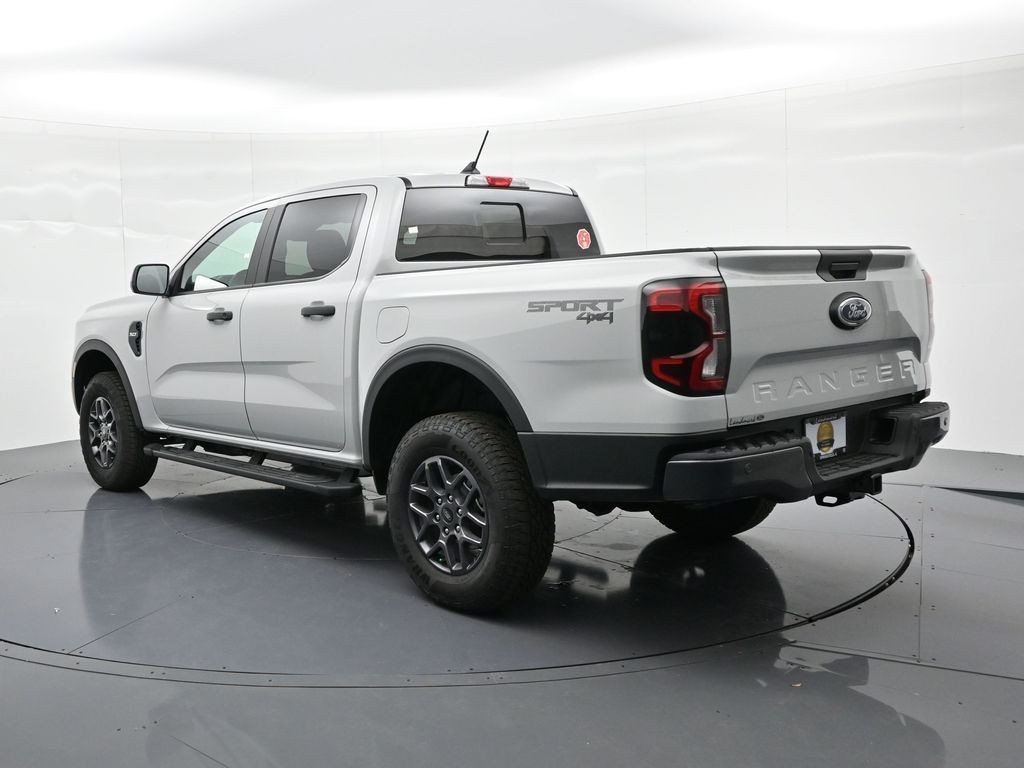 Ford Ranger Vehicle Full-screen Gallery Image 8